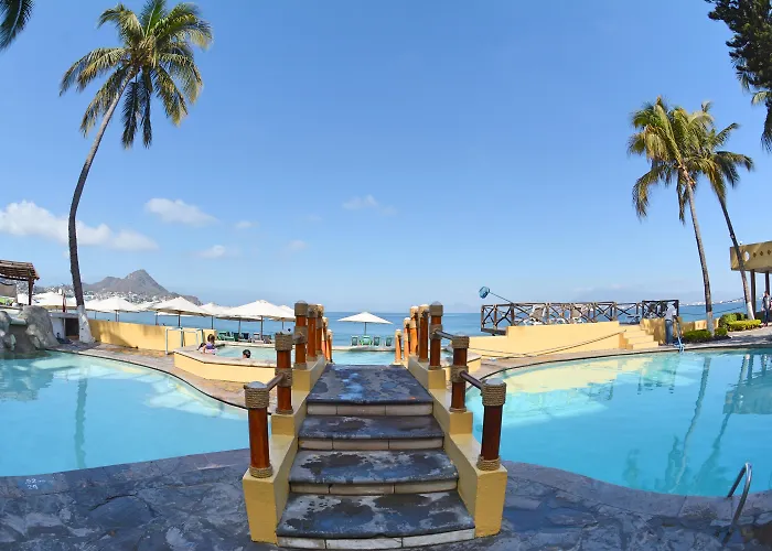 Hotel Marina Puerto Dorado